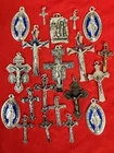 CHRISTIAN.CATHOLIC  LOT OF 24 CROSS & MEDAL  M1