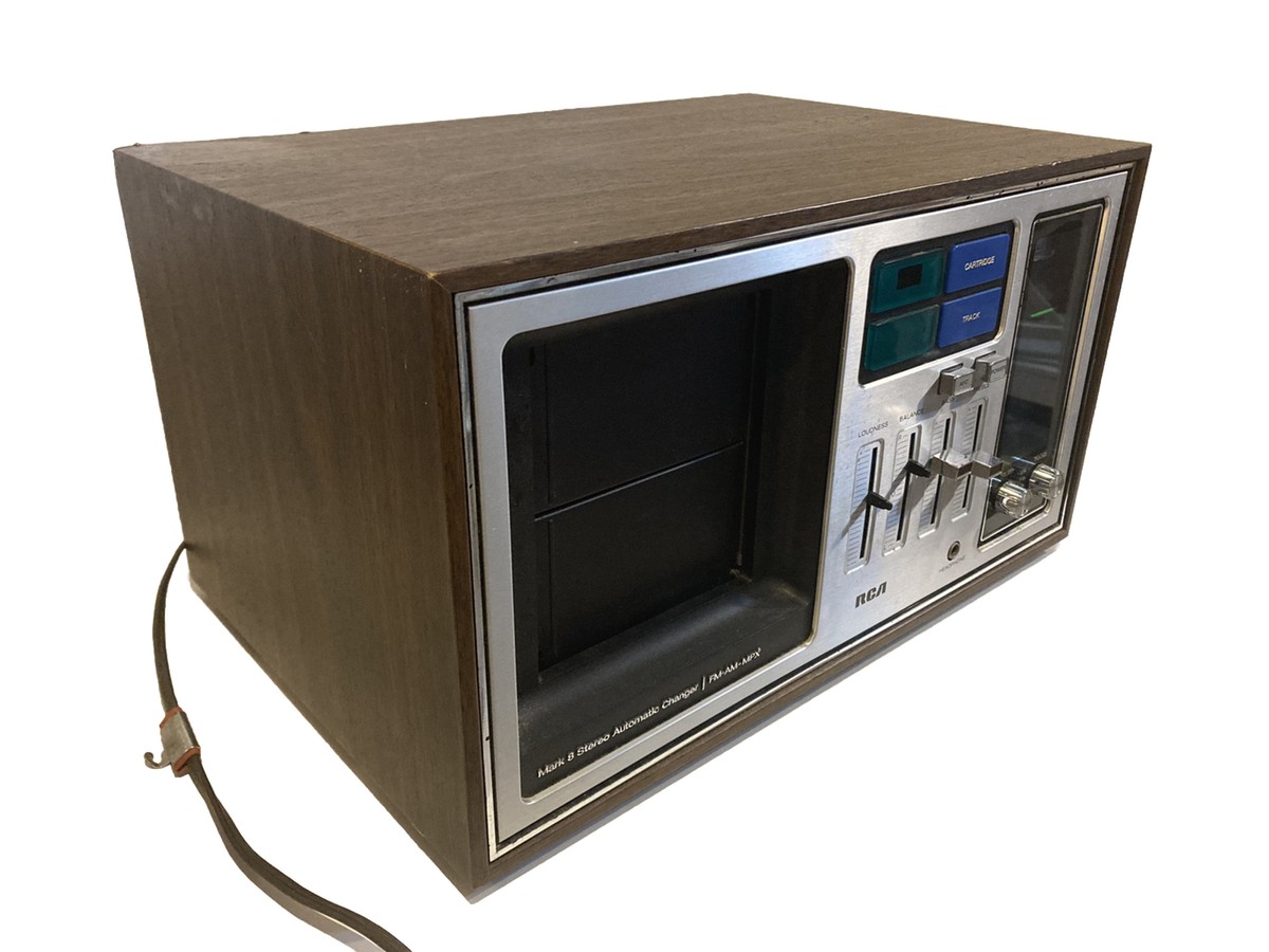 VINTAGE RCA MARK 8 STEREO AUTOMATIC CHANGER FM-AM MPX 8 TRACK 