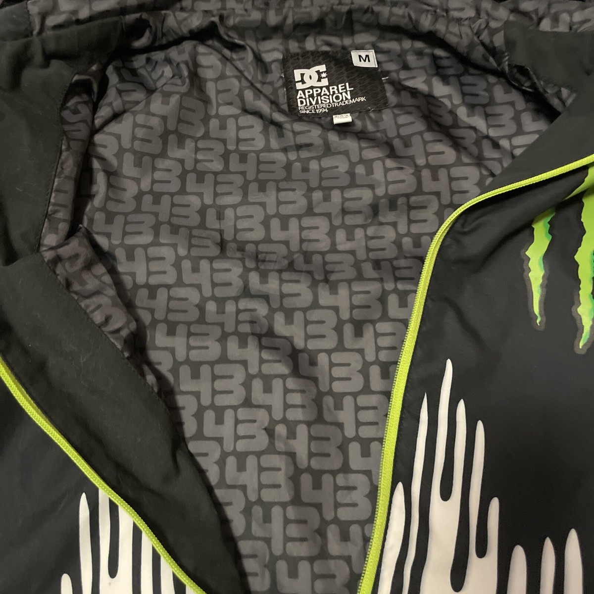 DC Shoes Ken Block Monster Ford Pirelli Hoodie Jacket #43 Size