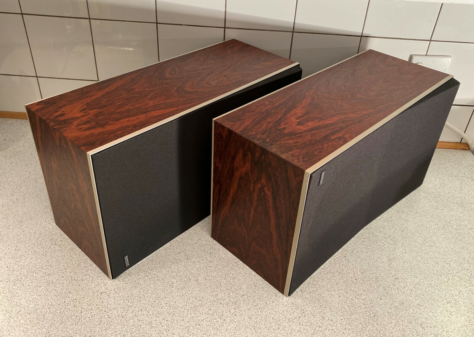 bang and olufsen stereo