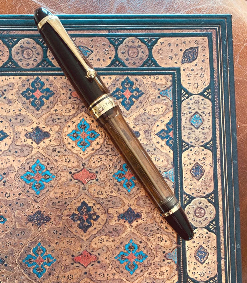 Pilot Custom 823 Fountain Pen and Ink Gift Set - Amber Fine - image 4 of 4