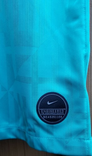 New Nike 2019-20 FC Barcelona YOUTH Third Soccer Jersey (AT2632-310) Size Small - 第 5/6 張圖片
