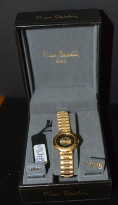 VTG Women's PIERRE CARDIN Quartz Wrist Watch Goldtone Stainless Steel NEW