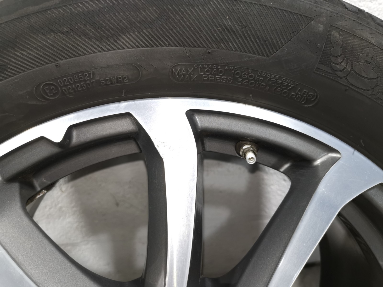 Maserati Levante 2017 Wheel P/N 670044699