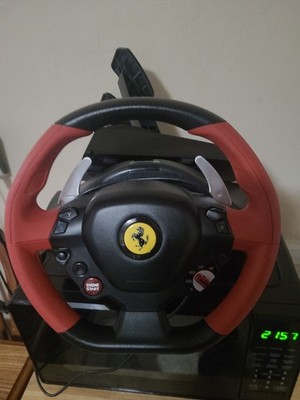 Thrustmaster Red Legend Edition Ferrari 458 Racing Wheel for Xbox Missing Clamp.