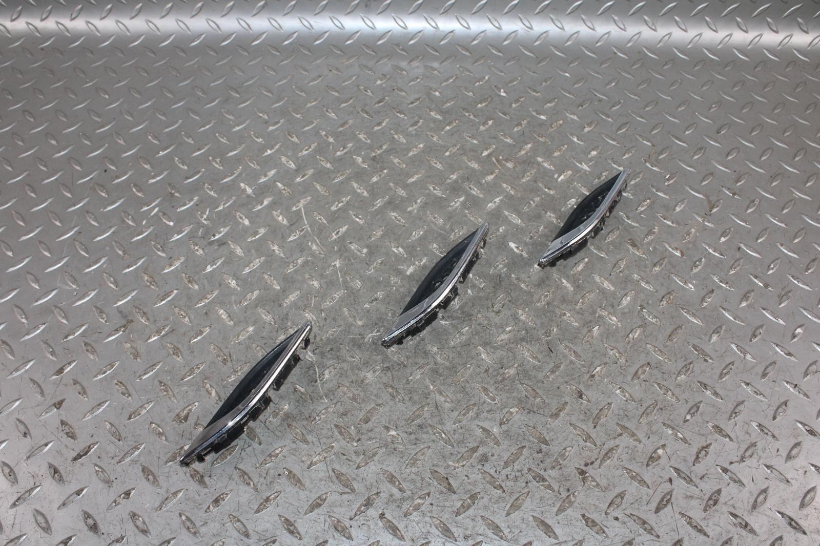 Maserati Ghibli 2014-2024 Front Left Upper Air vent grilles Set of 3