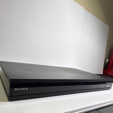 Sony UBP-X800 Ultra HD 4K HDR Blu-ray Player Hi-Res Audio Blu-ray 3D