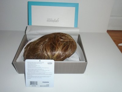 Gabor Essentials Determination Modern Short Cut Wig Light Gray New In Box