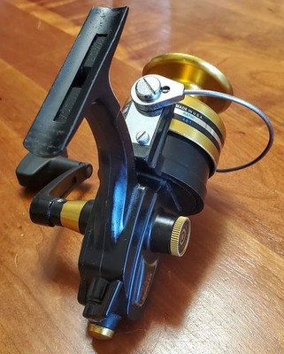 PENN 5500SS スピニングリール Penn 5500SS Spinning Reel- Skirted Spool- Ready to Fish