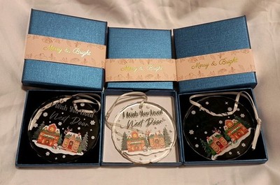 Wazzio ''I Wish You Lived Next Door'' Glass Christmas Ornament (3 Count)