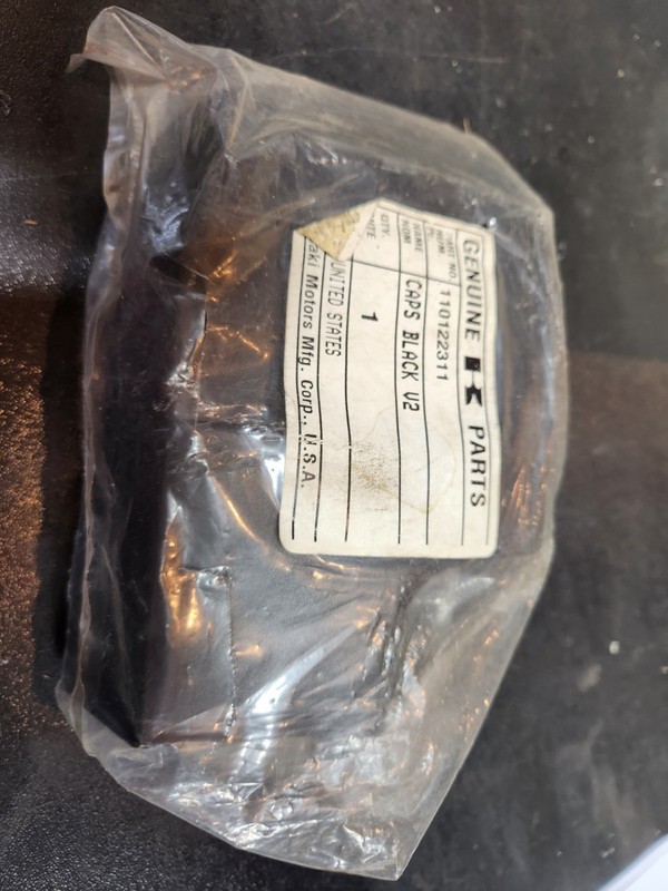 Kawasaki 11012-2311 air filter cover, OEM NEW! QTY 1, FC150V