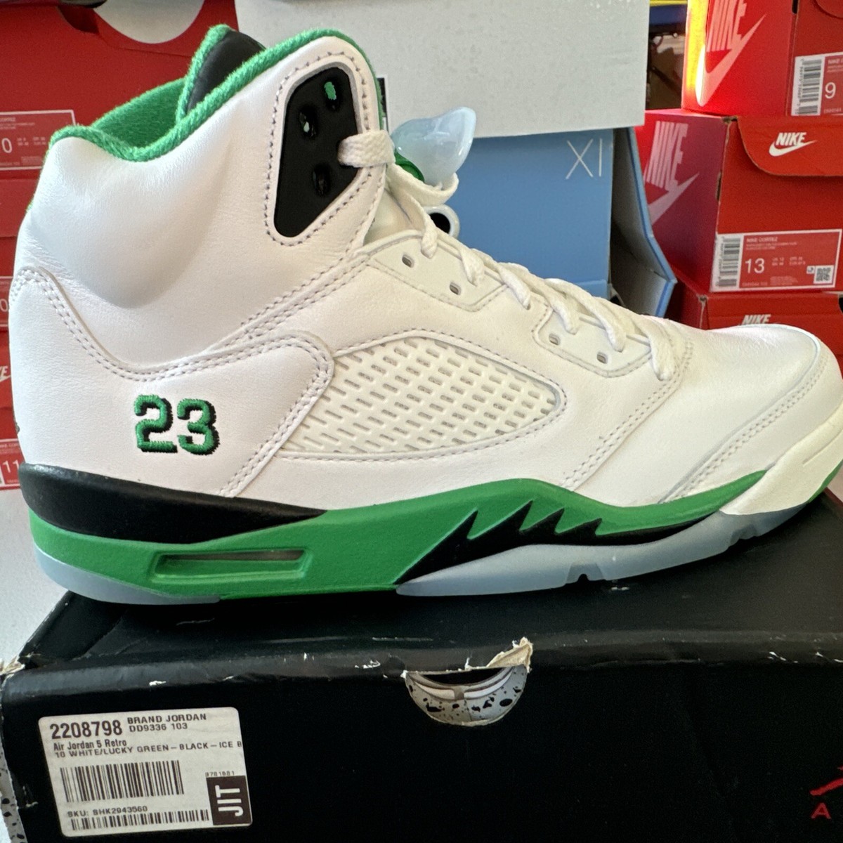 WOMENS AIR JORDAN RETRO_WHITE/LUCKY GREEN-BLACK-ICE BLUE DD9336