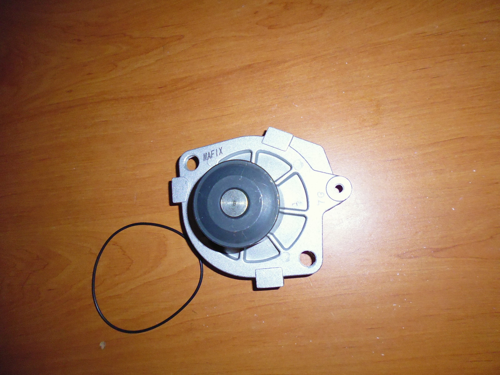 Pompe à eau LDPA44 à étanchéité renforcée pour Alfa 156 diesel - 2