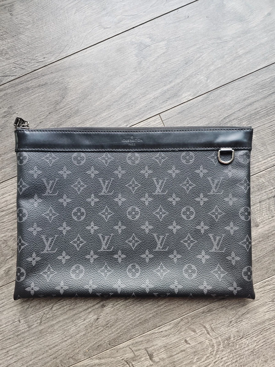 Louis Vuitton Pochette Apollo