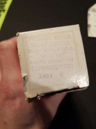 Eaton E57MAL30T111B1 Inductive Proximity Sensor Prox Cutler-Hammer NIB TESTED - Picture 8 of 12