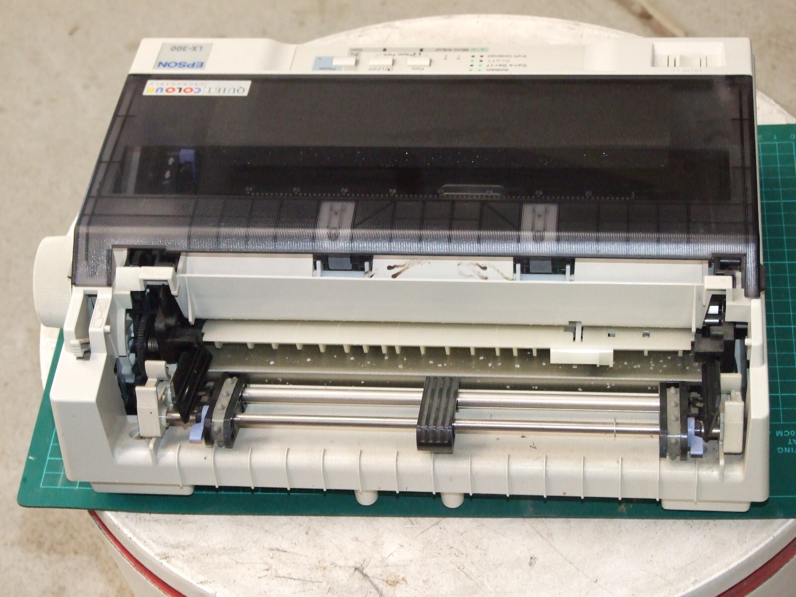 Epson LX300 vintage 9pin dot matrix printer pushtractor with colour