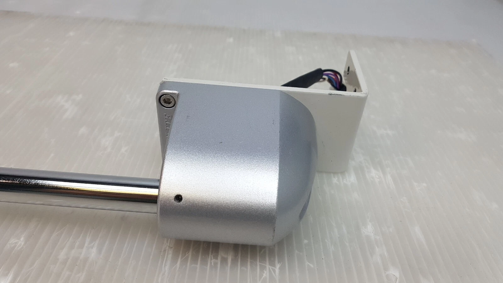 Side view of the signal tower pole mount block