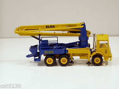 Pompe à Béton Elba Mack 3 Essieux - Conrad 1:50 - Réf. 3681 - Emballage D'origine