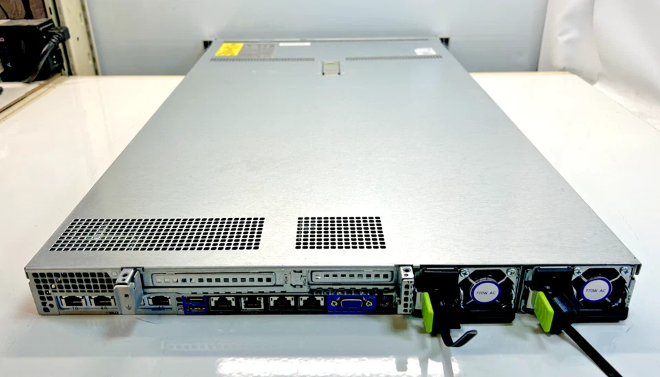 Cisco UCS C220 M4 1U Rack Mountable 2x Xeon E5-2620 v3 @ 2.40GHz 128 GB - Tested - Image 3 of 4