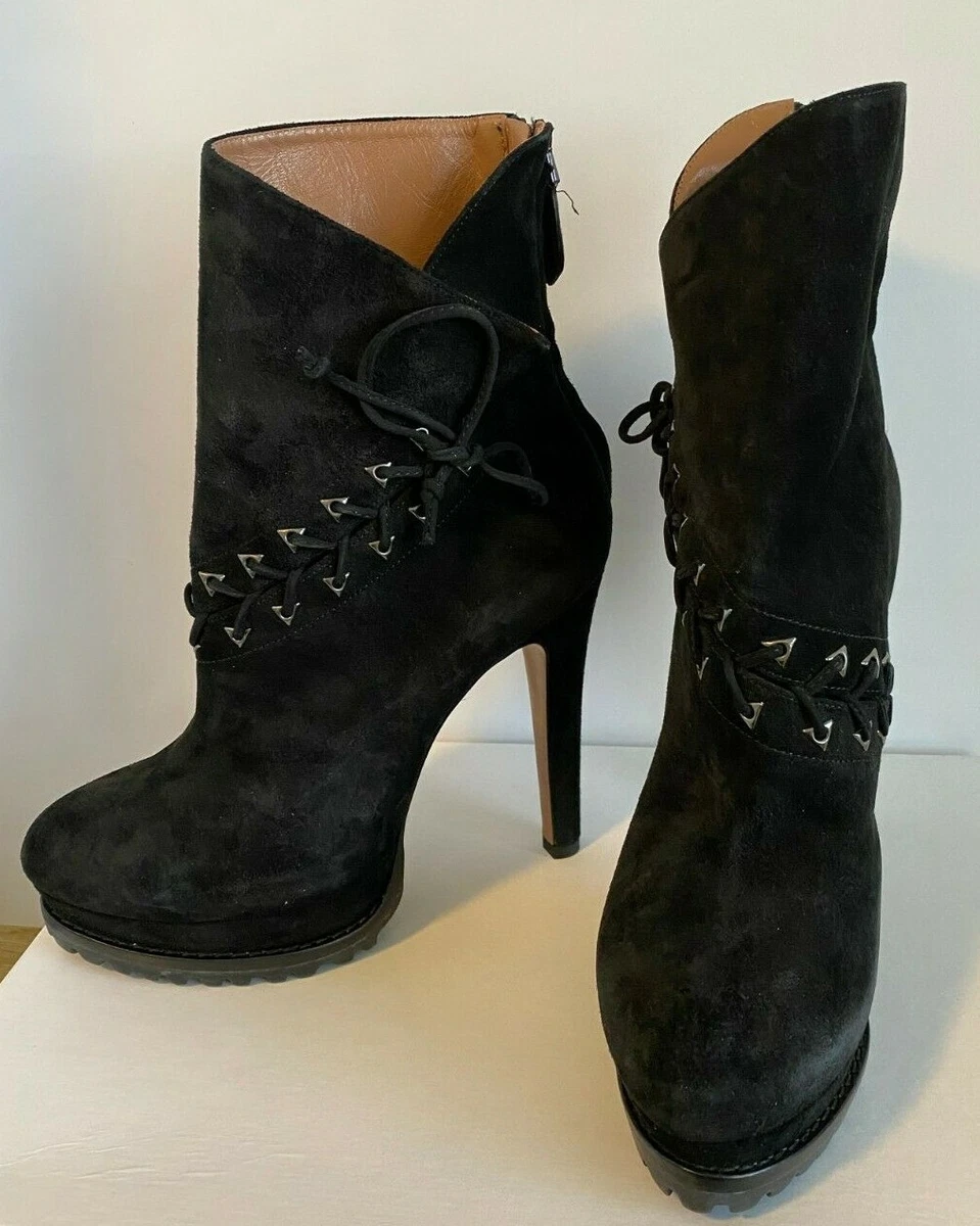 Alaia suede cheap ankle boots