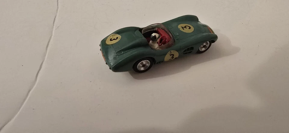 SOLIDO, ASTON MARTIN 3L. 1/43e - Photo 4/4