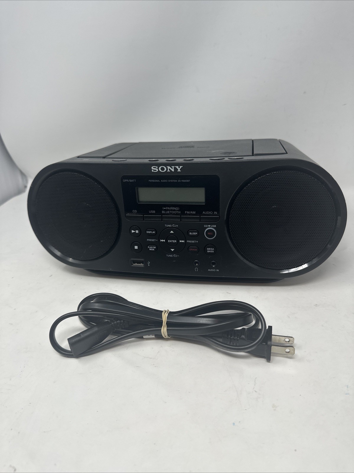 Sony ZS-RS60BT Boombox with CD Player Bluetooth AM FM Radio Tested Working with Power Cord