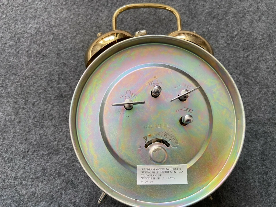 Vintage Wind Up Mechanical Dick Tracy Alarm Clock by Sunbeam - Image 3 of 4