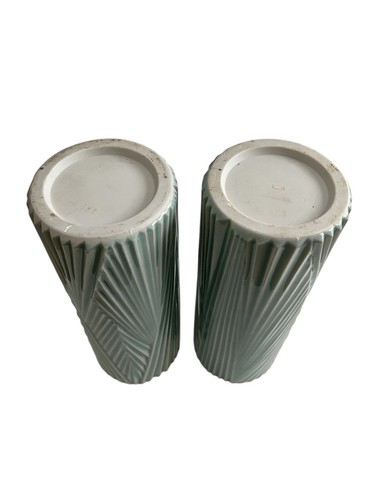Large Post-Modern Geometric Design Porcelain Vases (2) - Picture 9 of 9