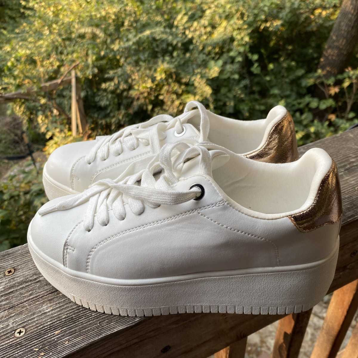 Steve Madden White Platform Runners Steve Madden Bobbi-30 Platform