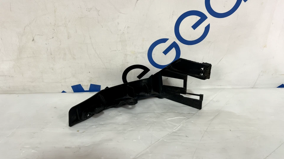 Retenedor de parachoques trasero del lado del pasajero para Mercedes-Benz E300/E400 2017 2018 Foto 3 de 4