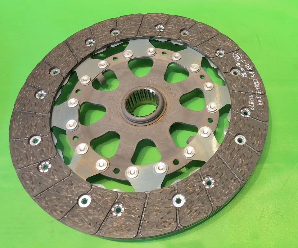 BMW 2012-2019 F22,F23,F30,F32,F33-228i,230i,328i,320i,330i,428i,430i Clutch Kit - Image 2 of 4