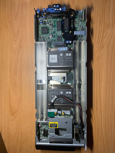 HP ProLiant BL460C Gen 9 Barebones 762737 with 2 Heatsinks, No RAID/CPU/RAM/HDD - Picture 2 of 5