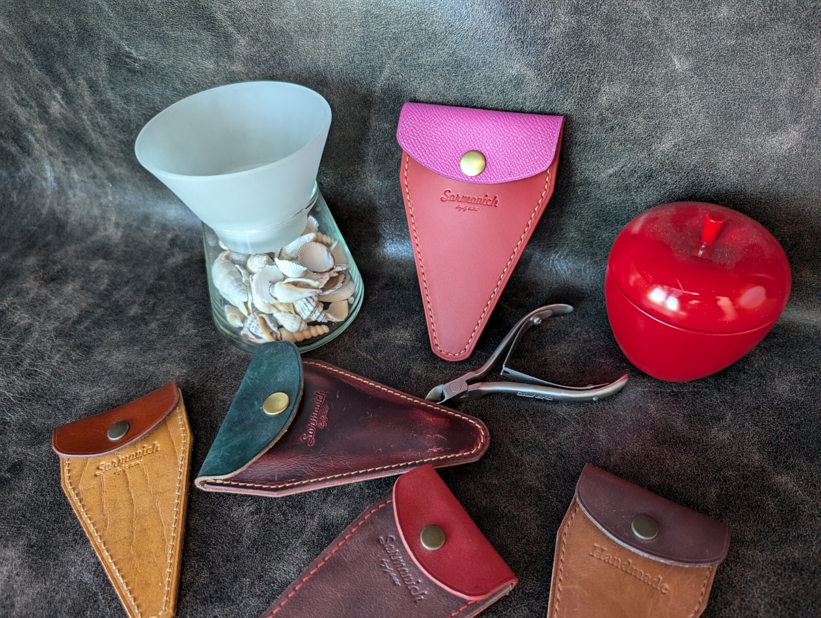 Handmade Leather Manicure Scissors Case, Manicure Case, Custom Scissors Pouch