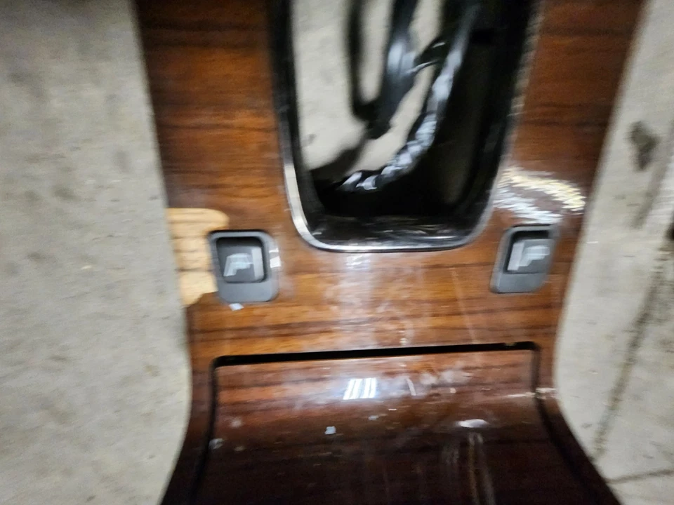 1999 2000 2001 02 2003 2004 CADILLAC SEVILLE ASHTRAY WOOD SHIFTER TRIM - Image 2 of 3