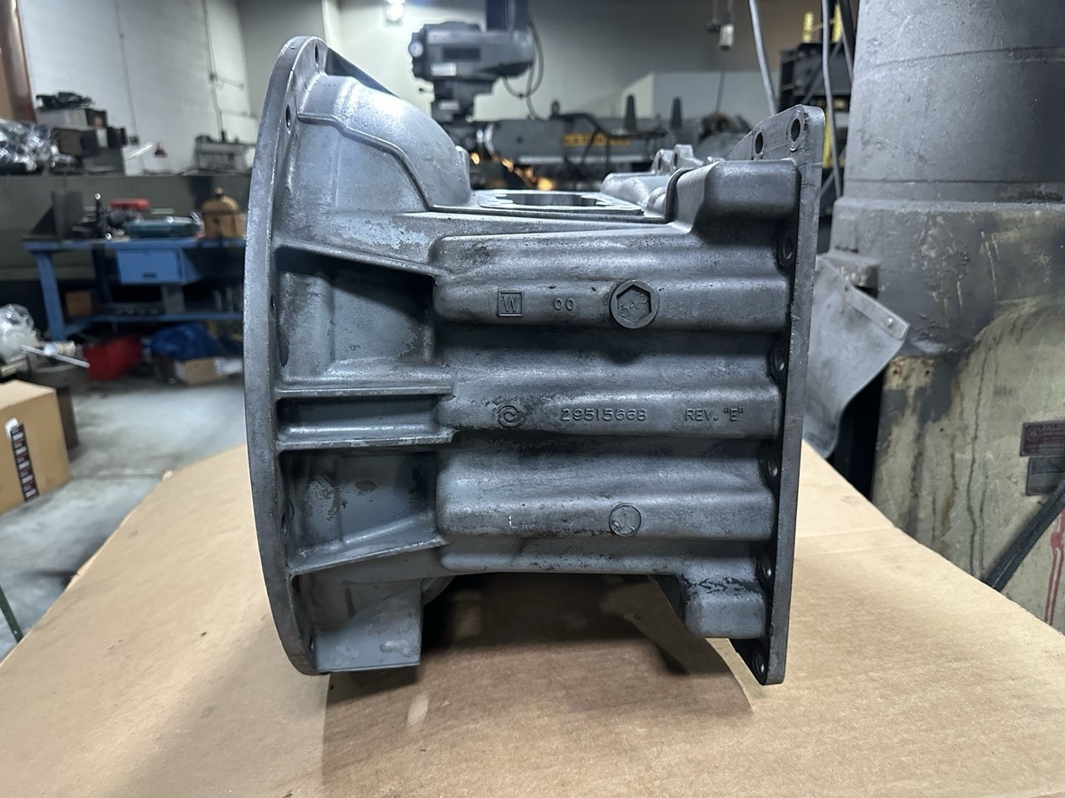 ALLISON MD3060 CONVERTER HOUSING PART # 29515668 WITH PTO OUTRIGHT