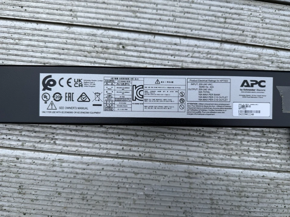 APC AP7553 20x C13 4x C19 Basic ZeroU Rack PDU Power Distribution Unit 32A 230V - Image 4 of 4