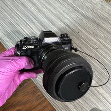 Minolta X-700 35mm Film SLR Camera with Minolta MD 35-105 Lens Used 