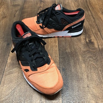 Saucony GRID SD Orange & Black S70224-1 Men's Size 9 Shoes in EUC!