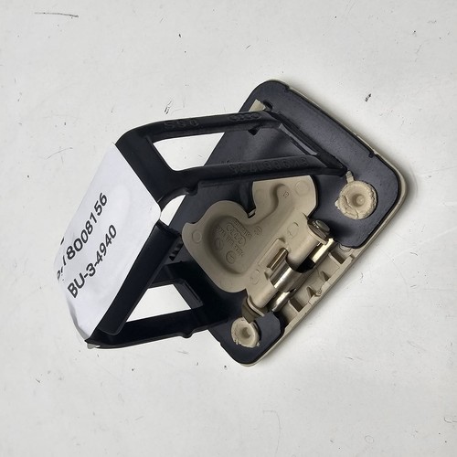 Support de fixation pour filet à bagages