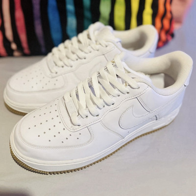 Nike Air Force 1 Low Men s White Leather Lace-Up Sneakers Gum Rubber Sole