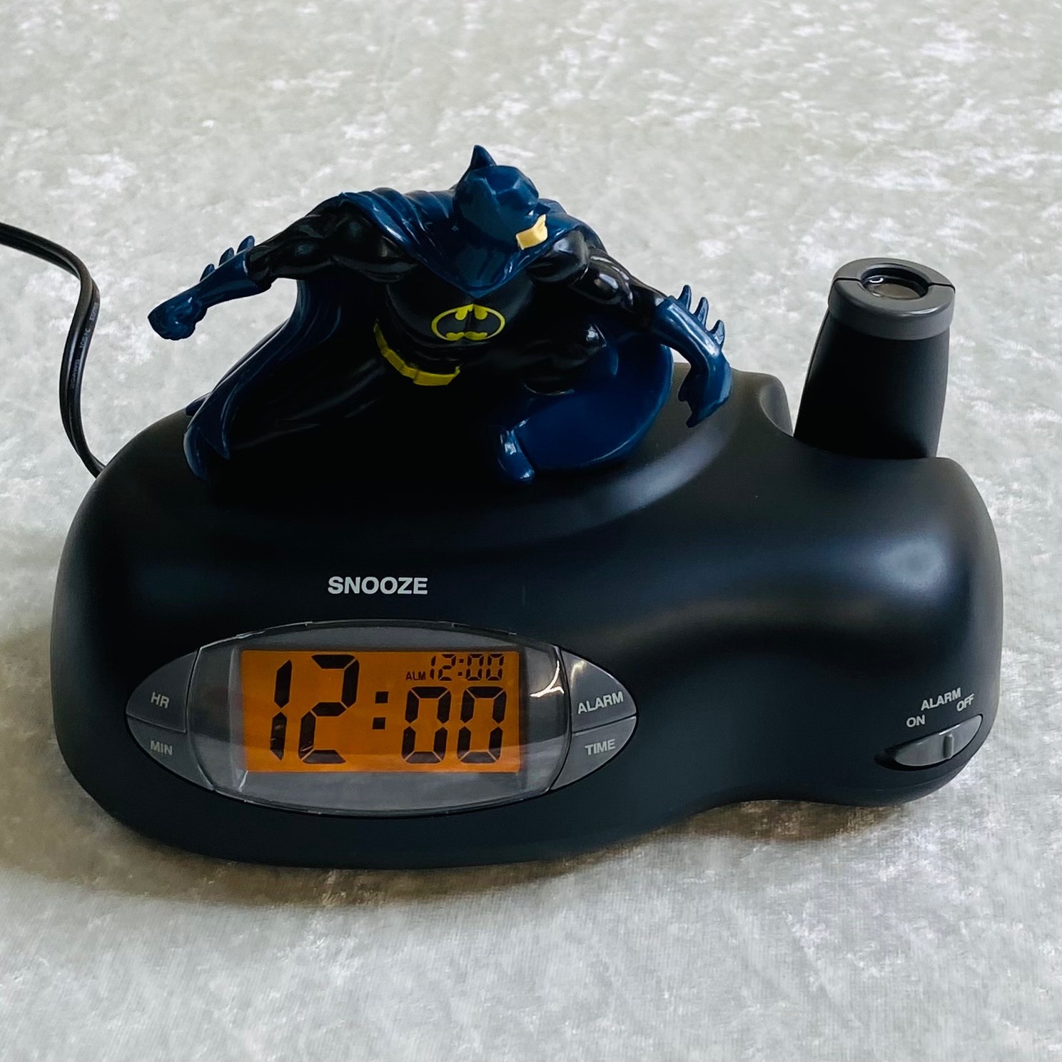 With Bat-signal Digital Projector (valdawn)