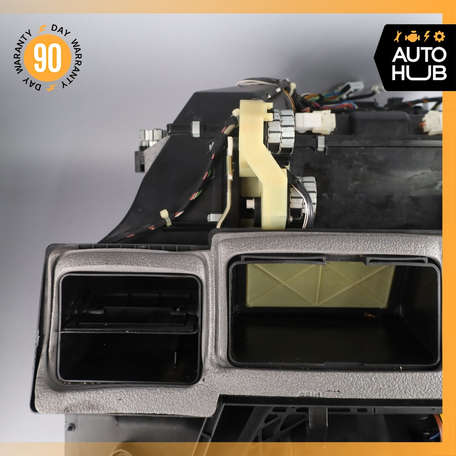 99-04 Bentley Arnage / Rolls Royce Seraph AC A/C Air Conditioning Heater Box OEM
