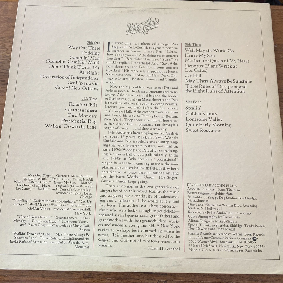 Pete Seeger & Arlo Guthrie - Together In Concert (1975, Vinyl Double LP) - Image 2 of 4