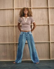 NWT AE Dreamy Drape Low-Rise Ultra Wide-Leg Jean Shadow Patched Blues Size 2