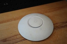 (B) Ubiquiti Networks UniFi AC Lite AP Wireless Access Point (UAP-AC-LITE)
