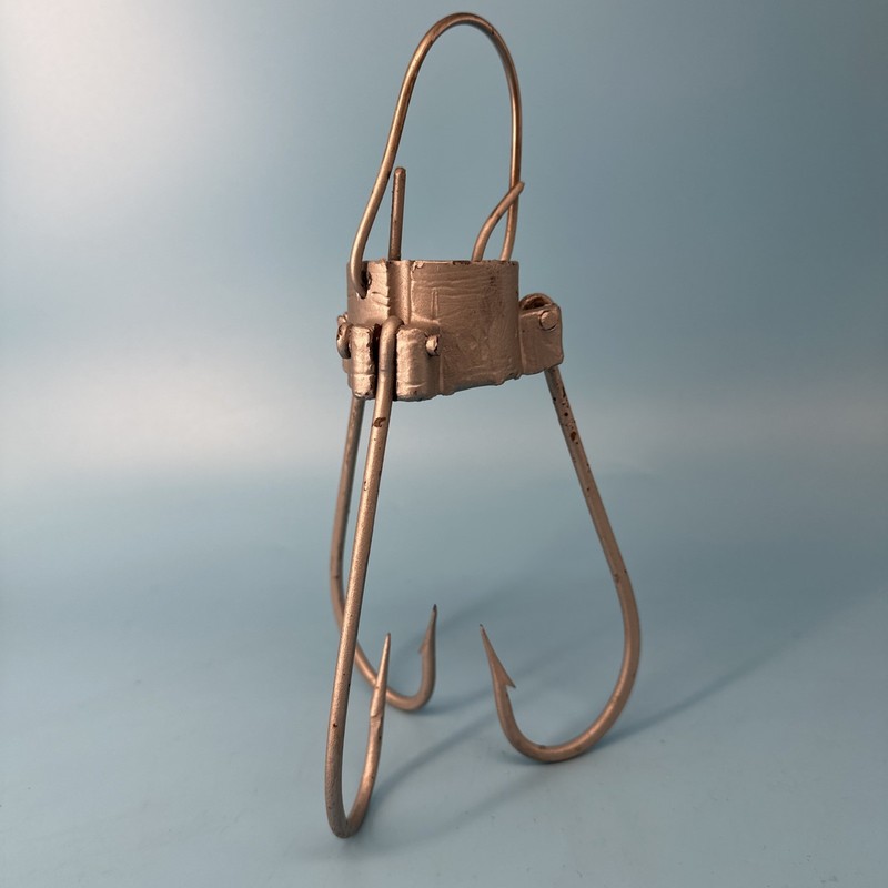 Hook-M-Up-Gaff - Cliff - Pier - Bridge Gaff - 10 Inches - 1.8lbs - 3 Hooks ￼