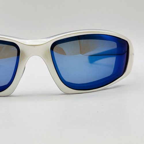 Polaroid Sunglasses Women Men Oval White Blue Mod. P7008B Polarized New - Picture 4 of 12