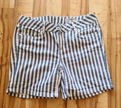 I am a Shorts Damen Short , gestreift , blau/weiss , 38, top zustand  - Bild 1 von 3