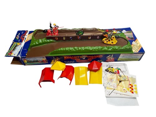 Britain's Knights of the Sword Jousting Set Boxed - Picture 4 of 5