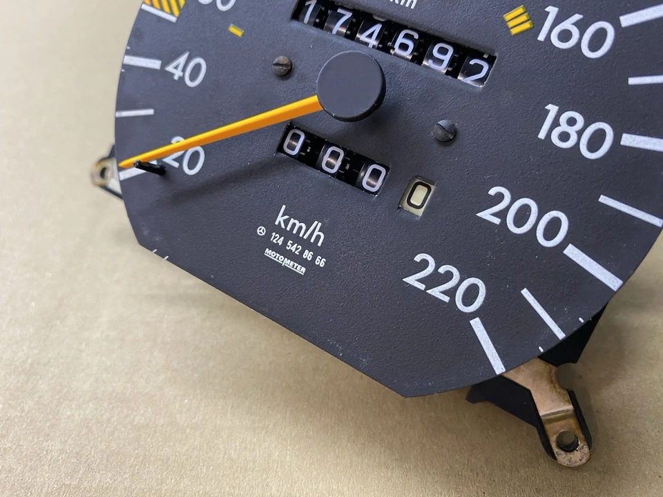 Mercedes W124 Tacho Meter Kombiinstrument 220 KMH Motometer 1245428666 ASD TOP - Bild 2 von 4